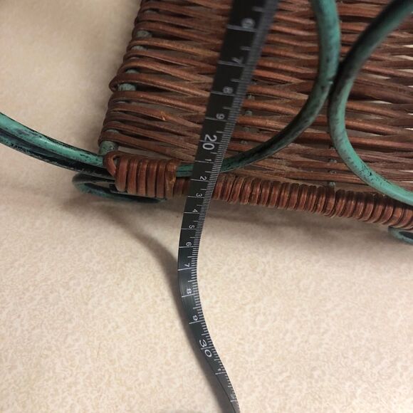 Vineyard wine bottle or bottle  holder - Picture 7 of 7